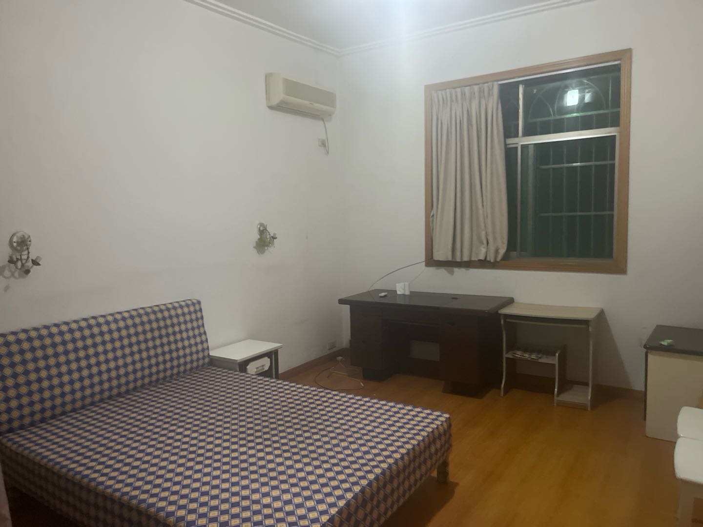 罗河路电信小区 随时看房·