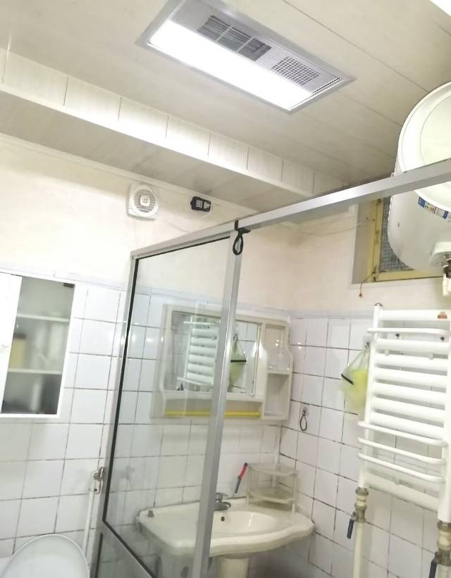 黄金小区 随时看房·