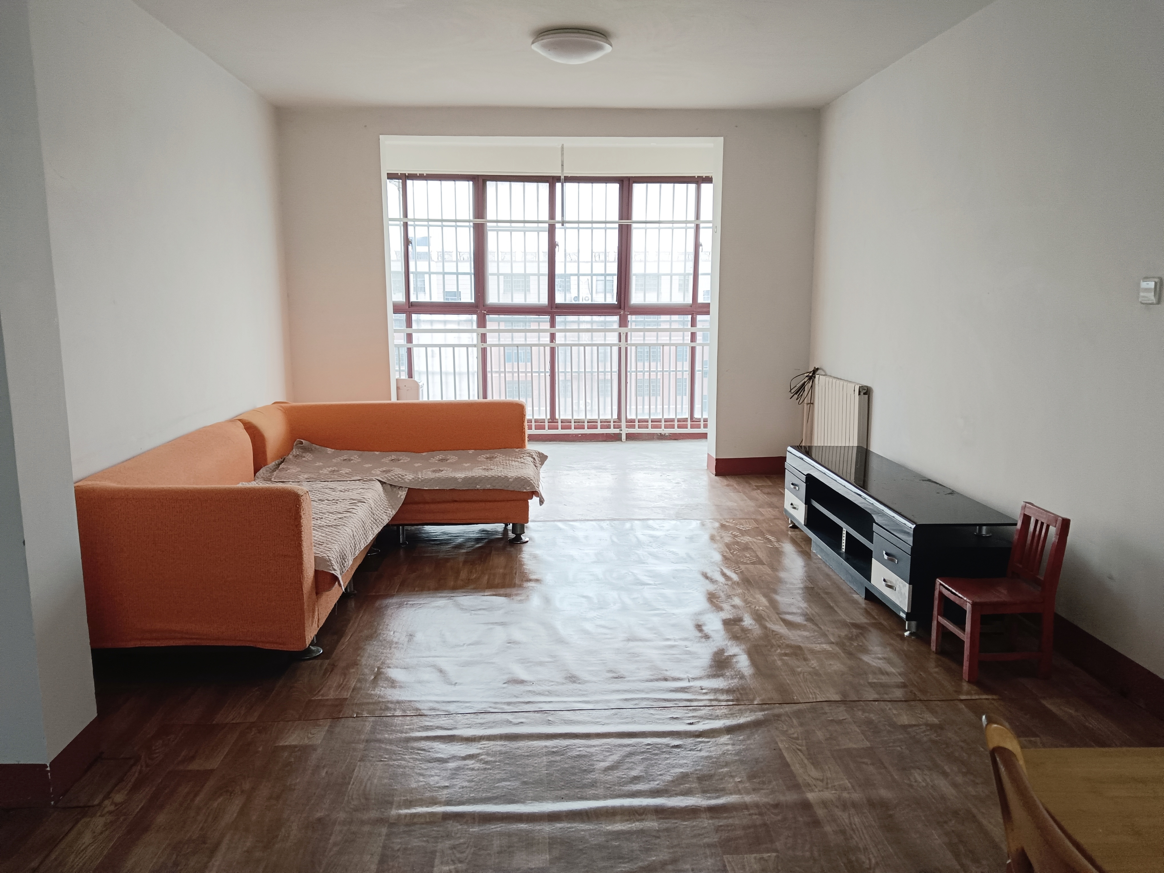 金桂御景城 3居室 600元/月