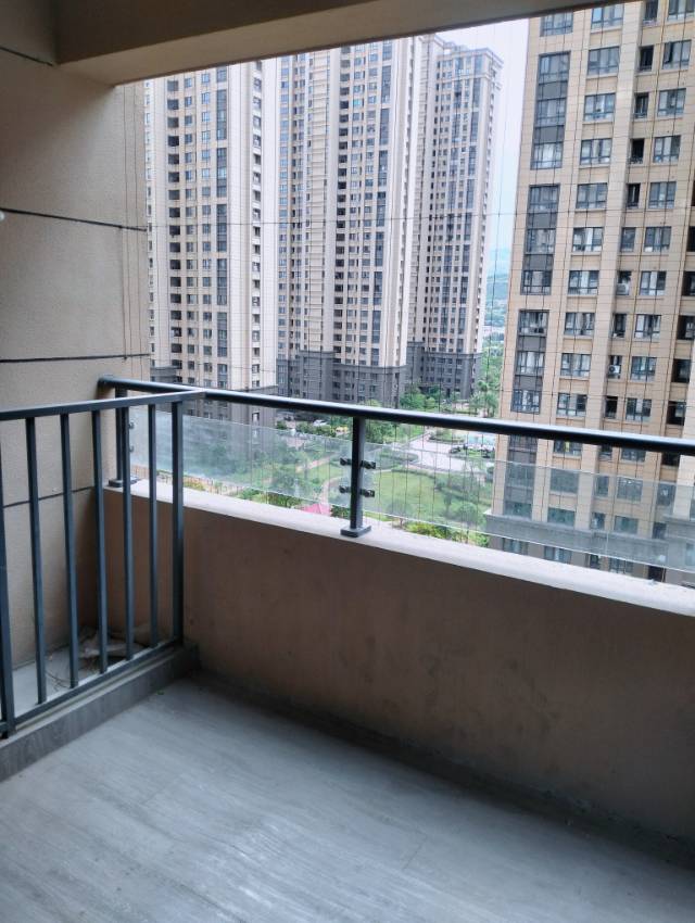 水岸观溪 随时看房·