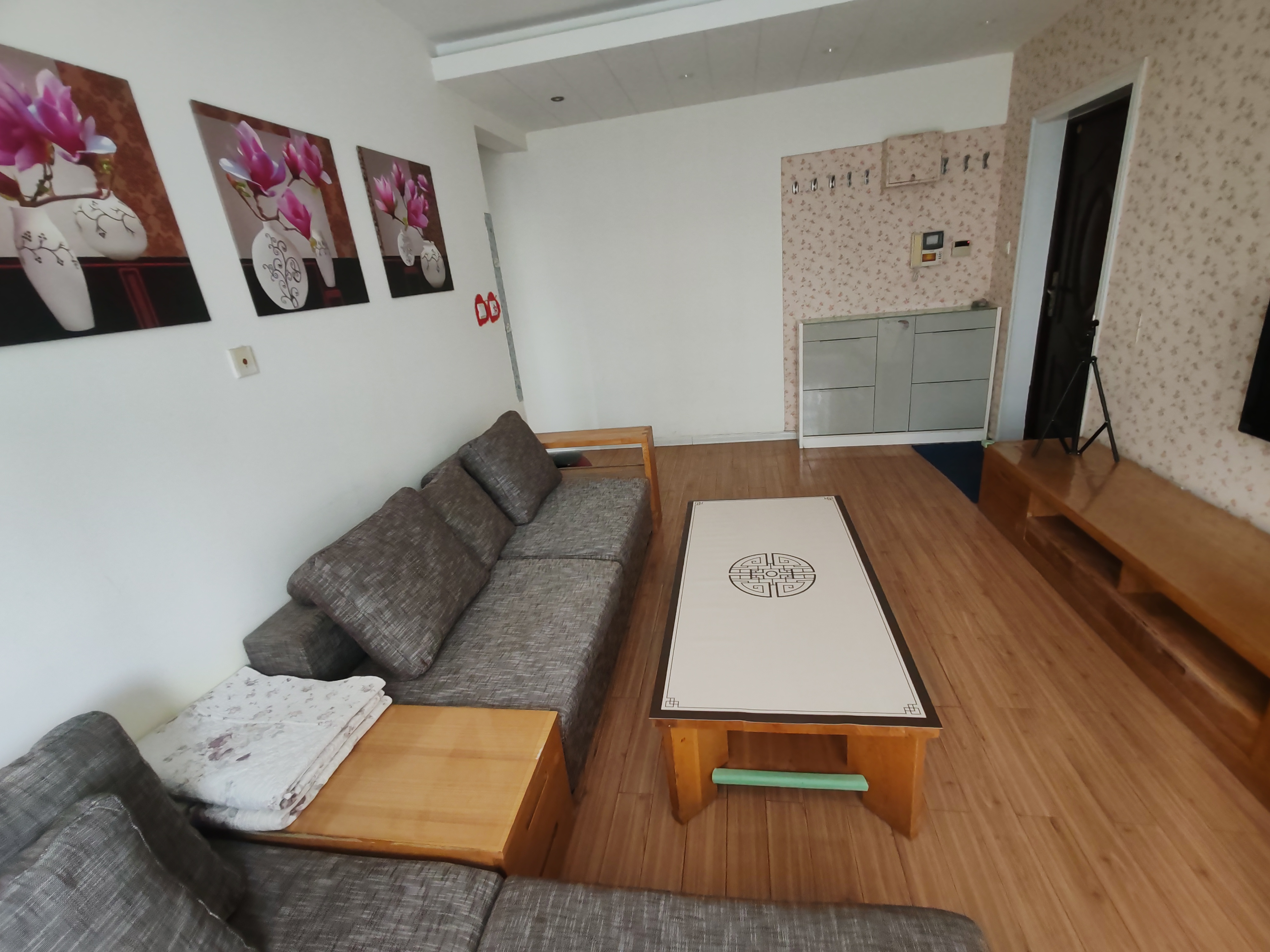 鑫苑国际城市花园 2居室 2600元/月