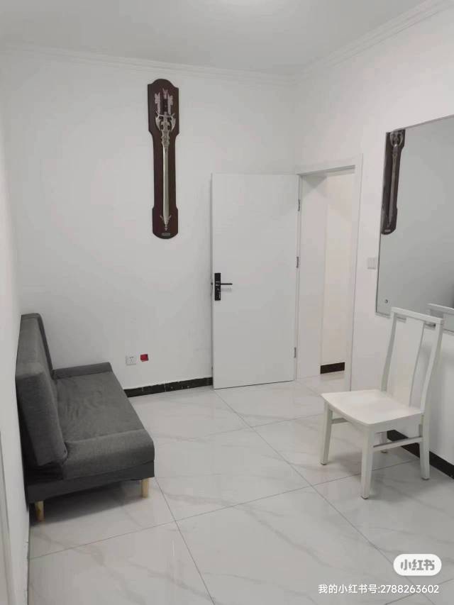 万龙社区 2居室 4600元/月