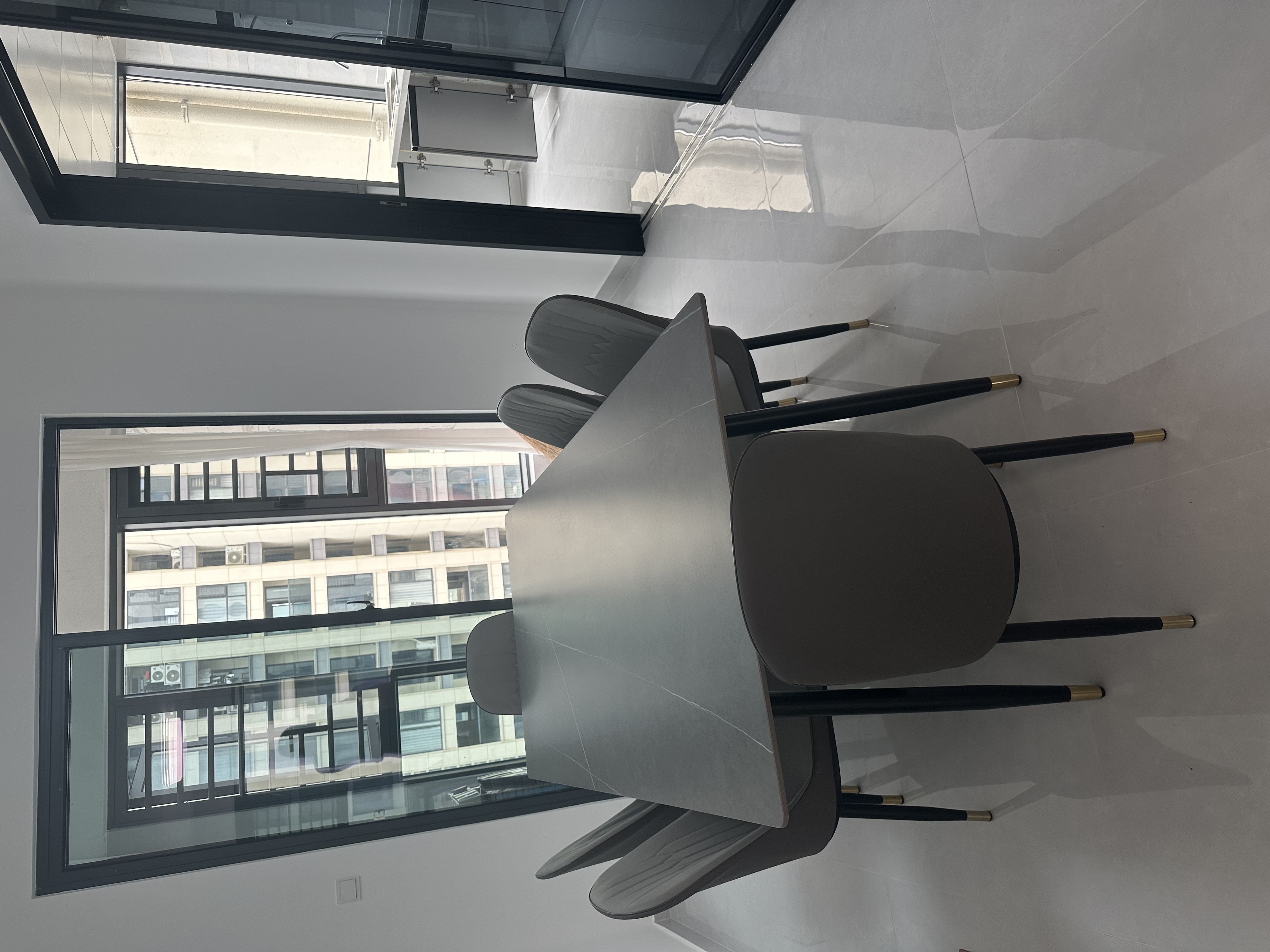 秀峰一品 随时看房·