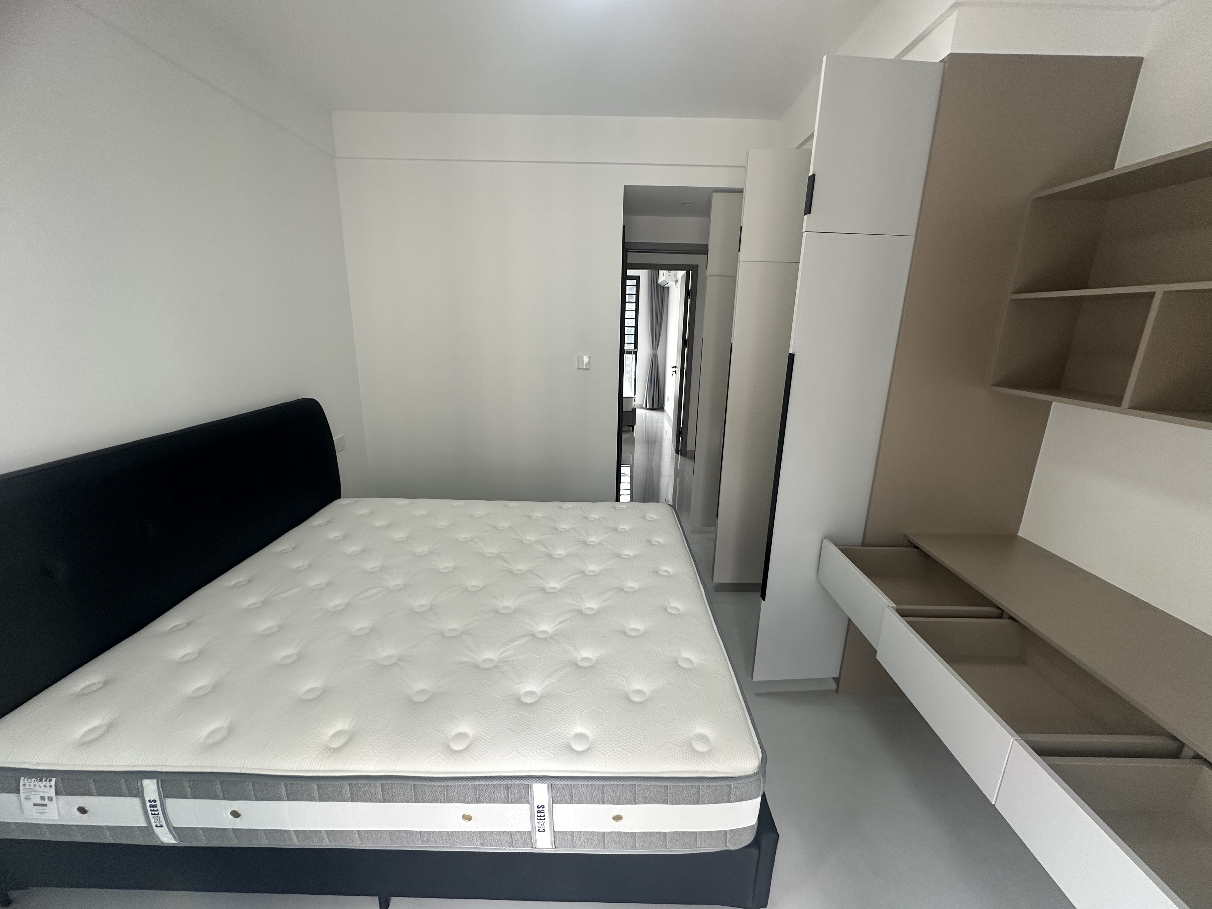 秀峰一品 随时看房·