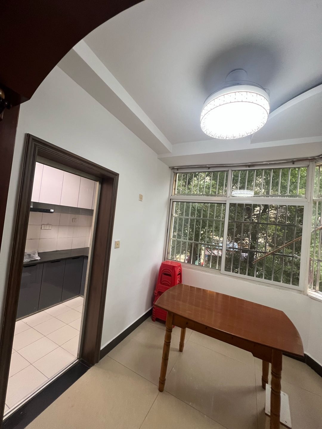 龙岗花园 随时看房·