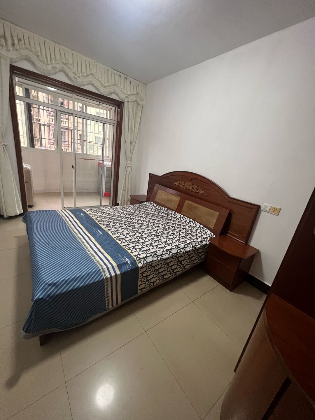 龙岗花园 随时看房·