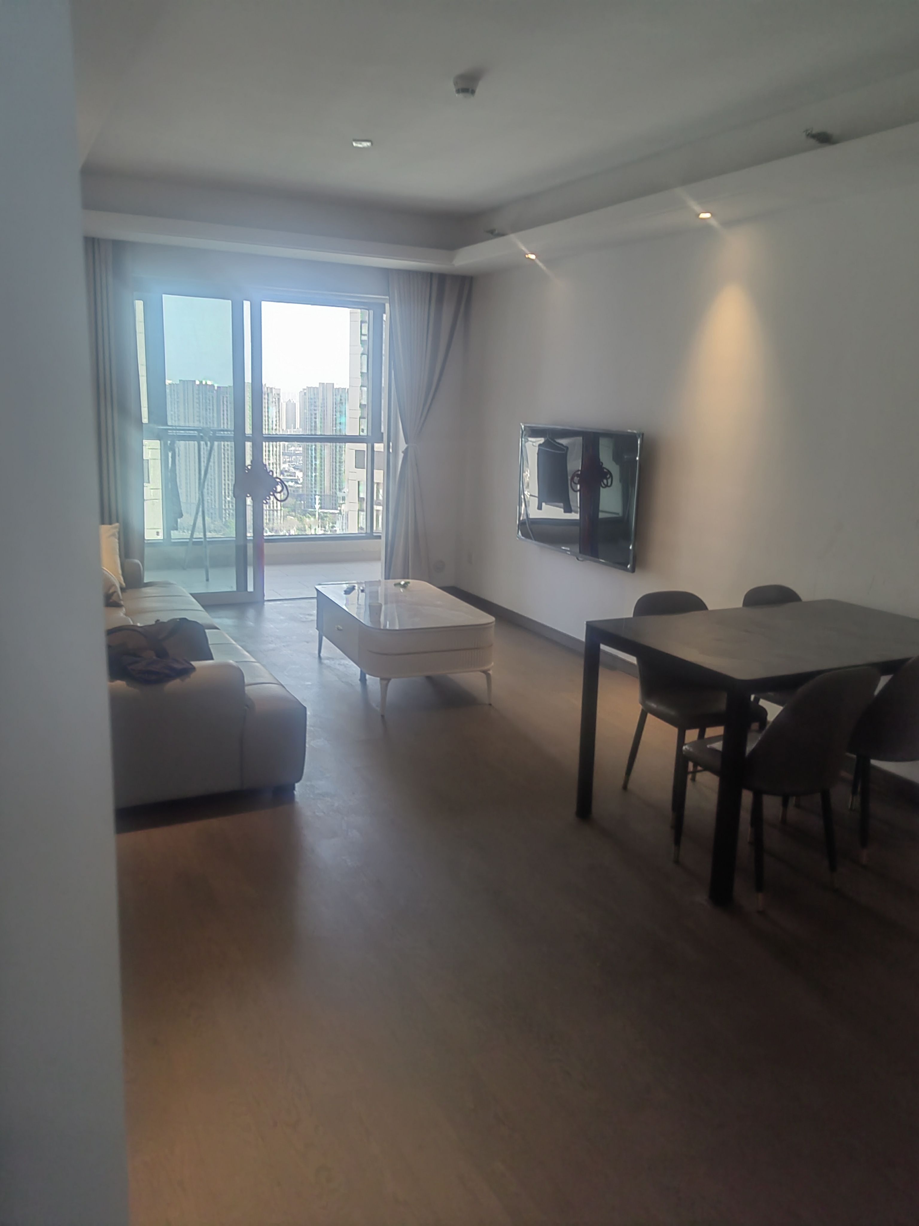 天地雅园 随时看房·