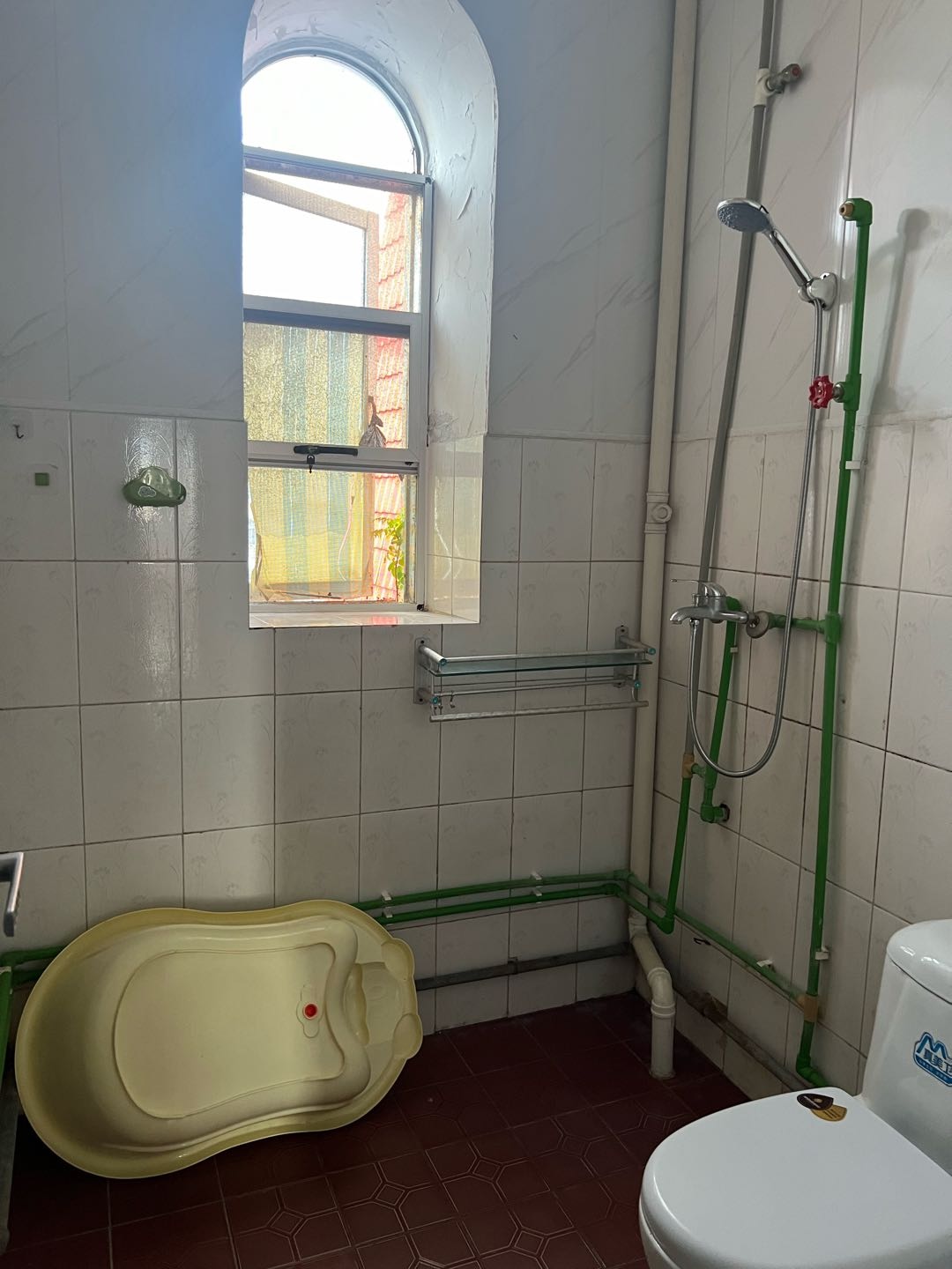 乡体委大院 随时看房·