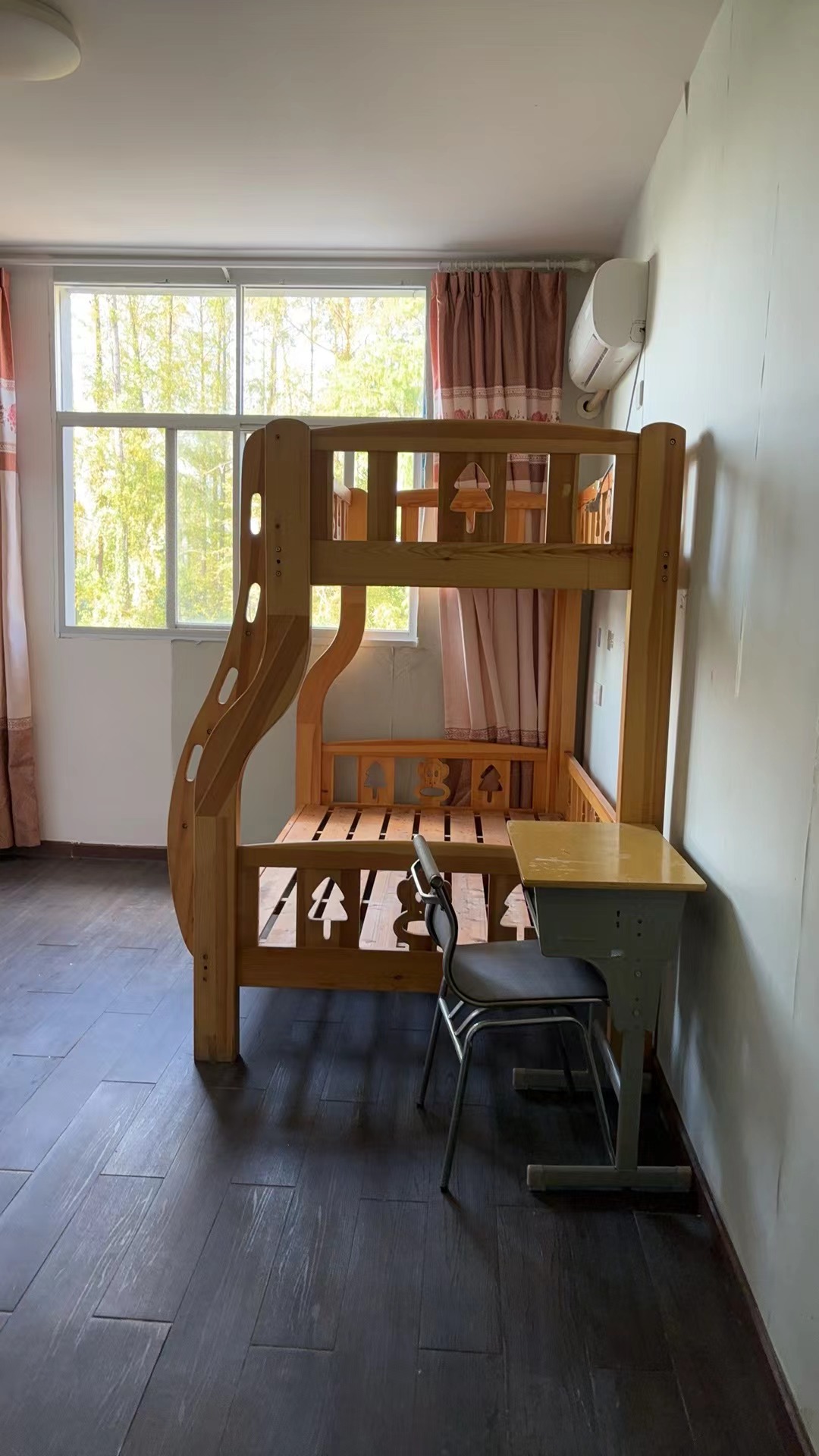 凌云社区 随时看房·