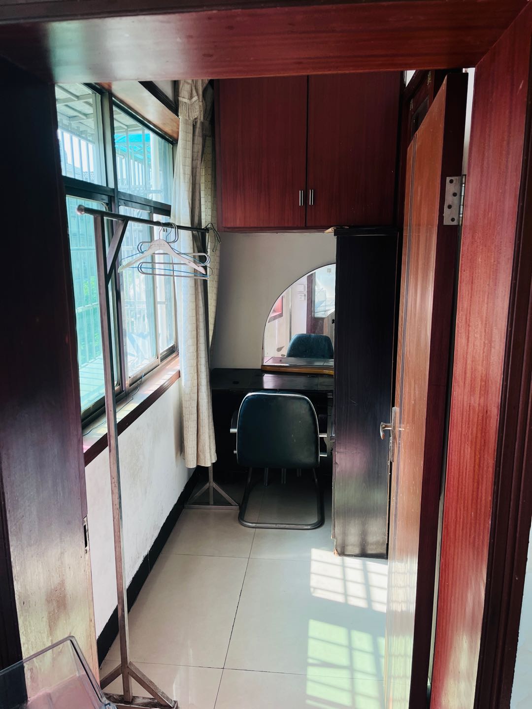 高岭小区 随时看房·