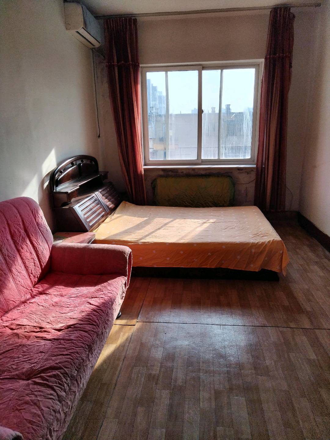 铁西新开街 2居室 450元/月