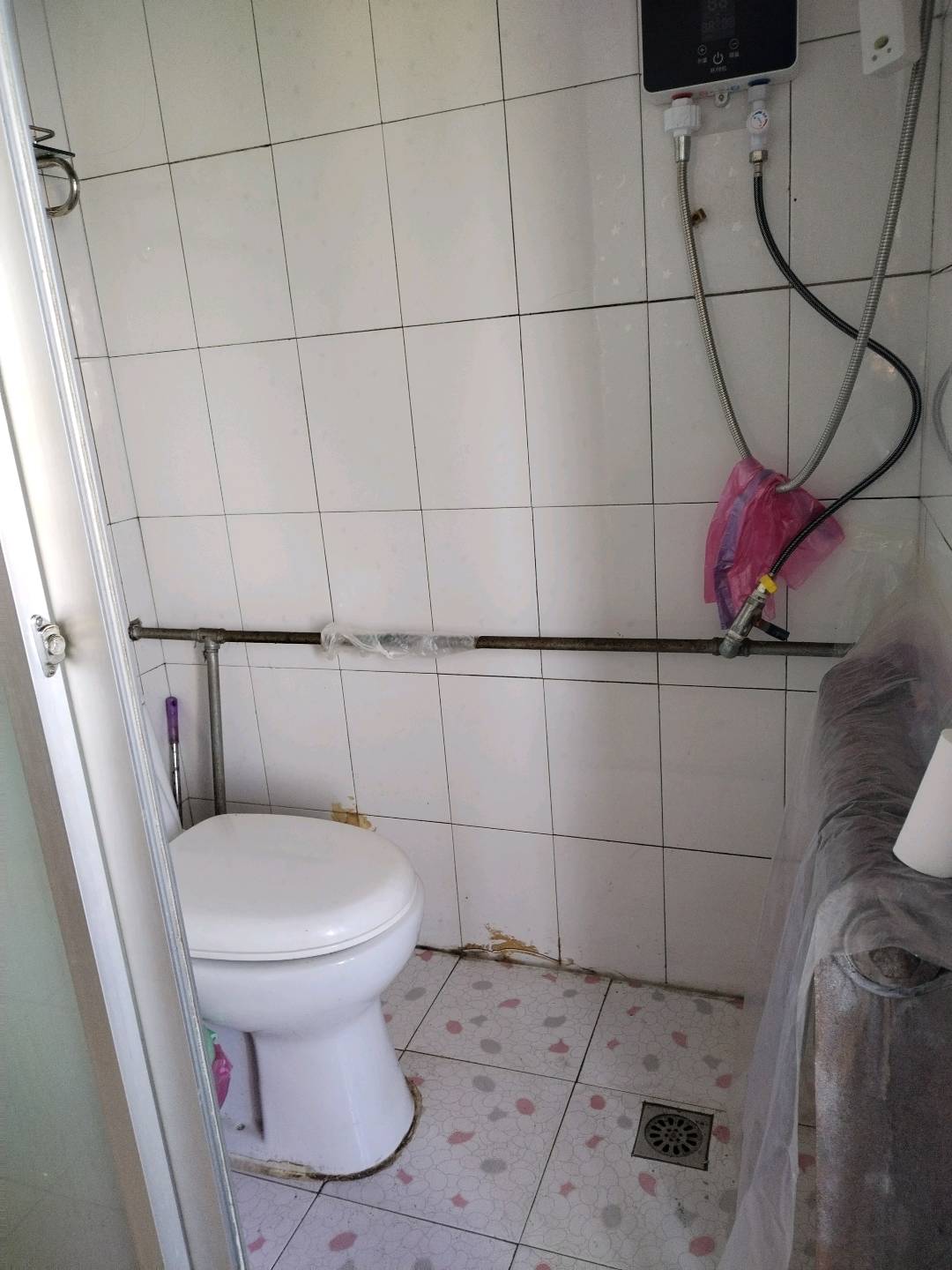 铁西新开街 随时看房·