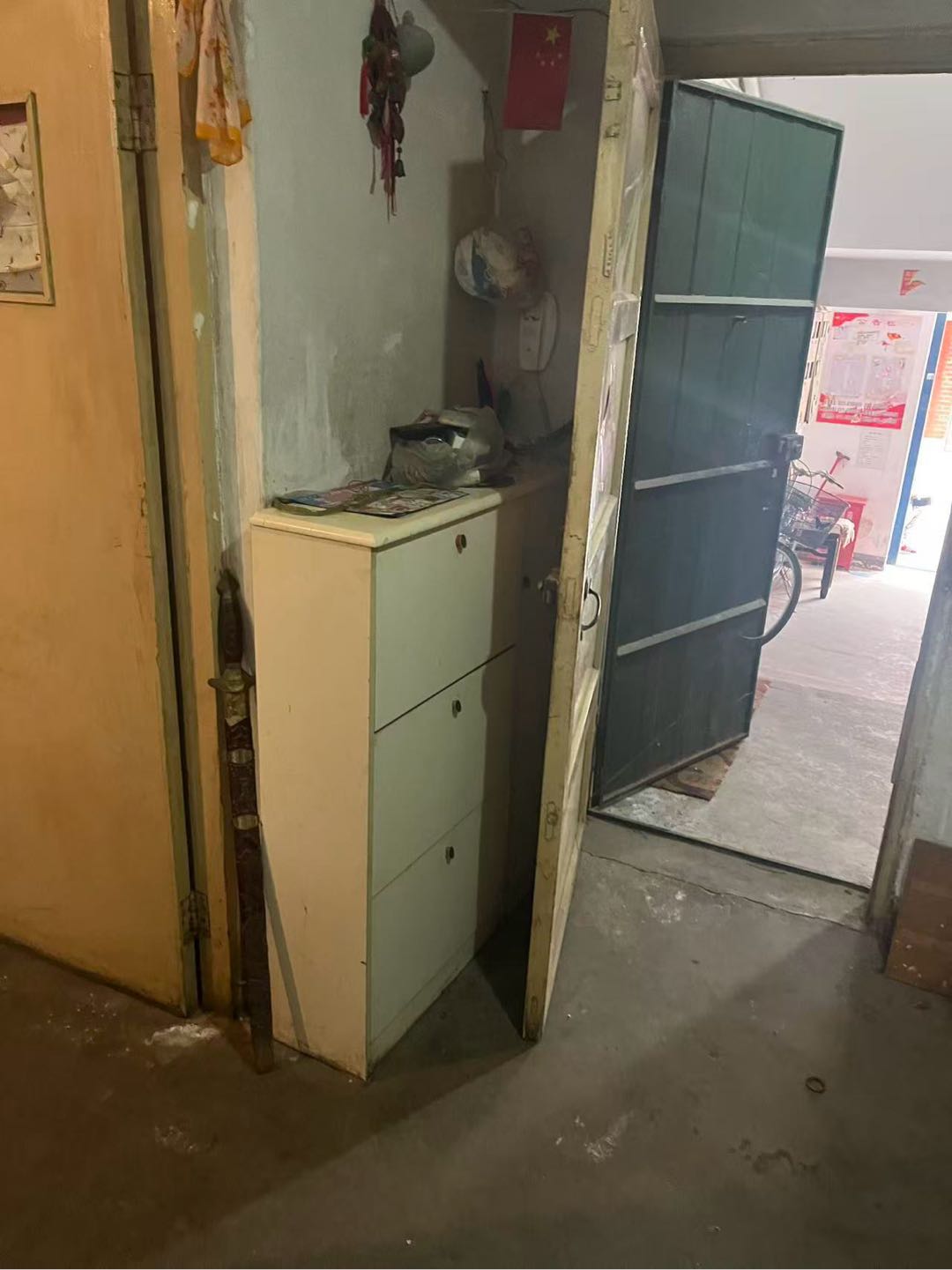 石家庄市棉三宿舍 随时看房·