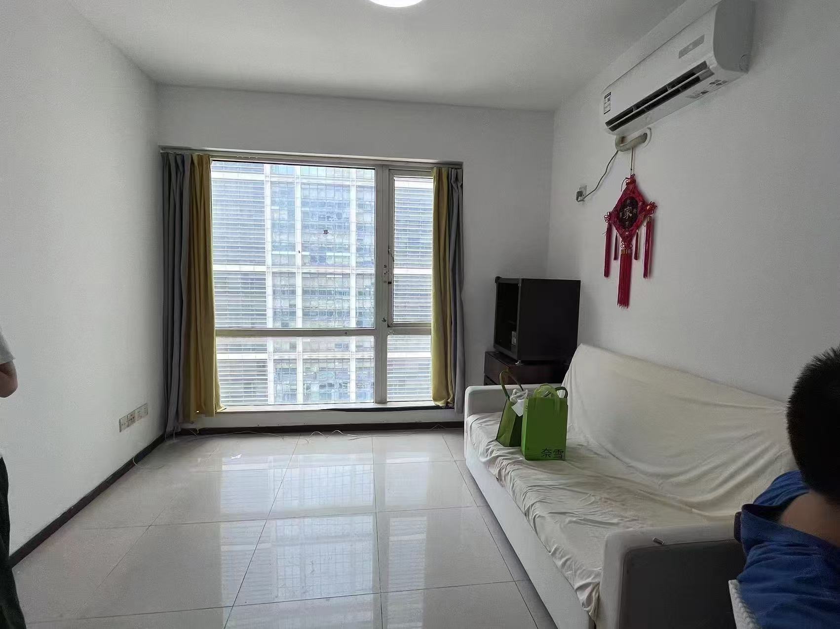 协和新世界 2居室 5200元/月