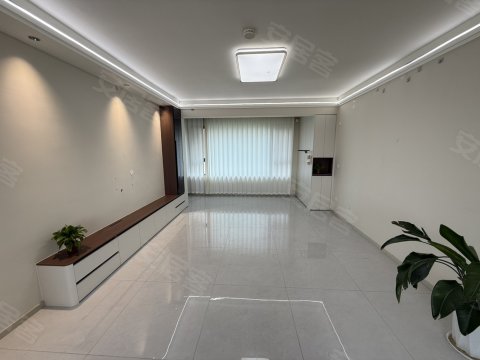 远洋凤栖翰林 随时看房·