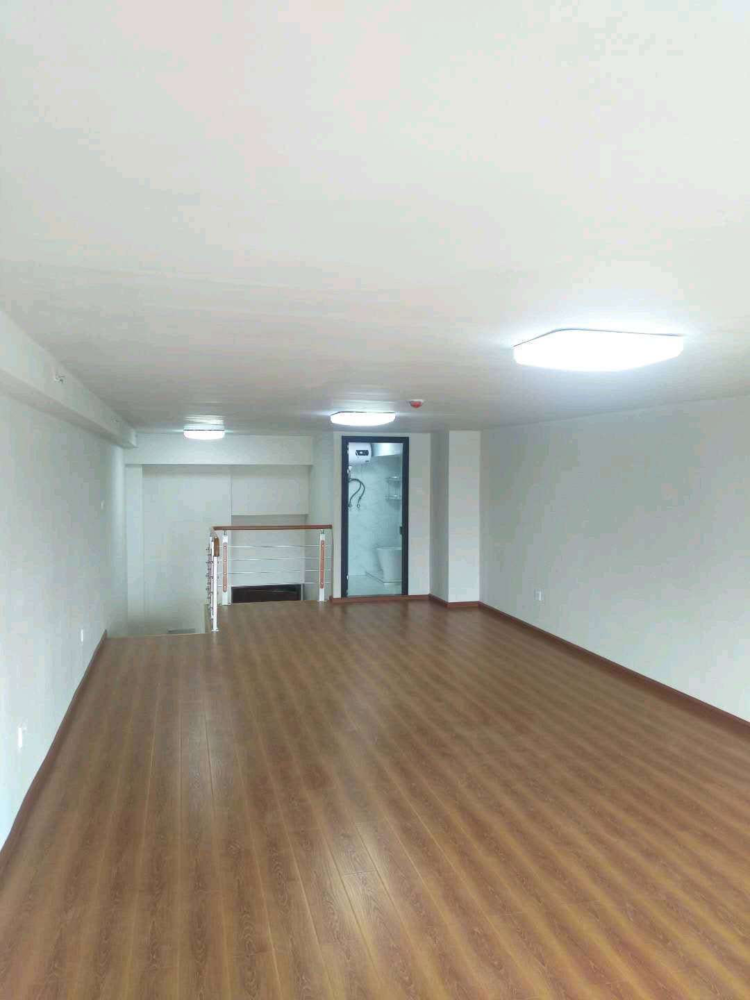 悦中心 随时看房·