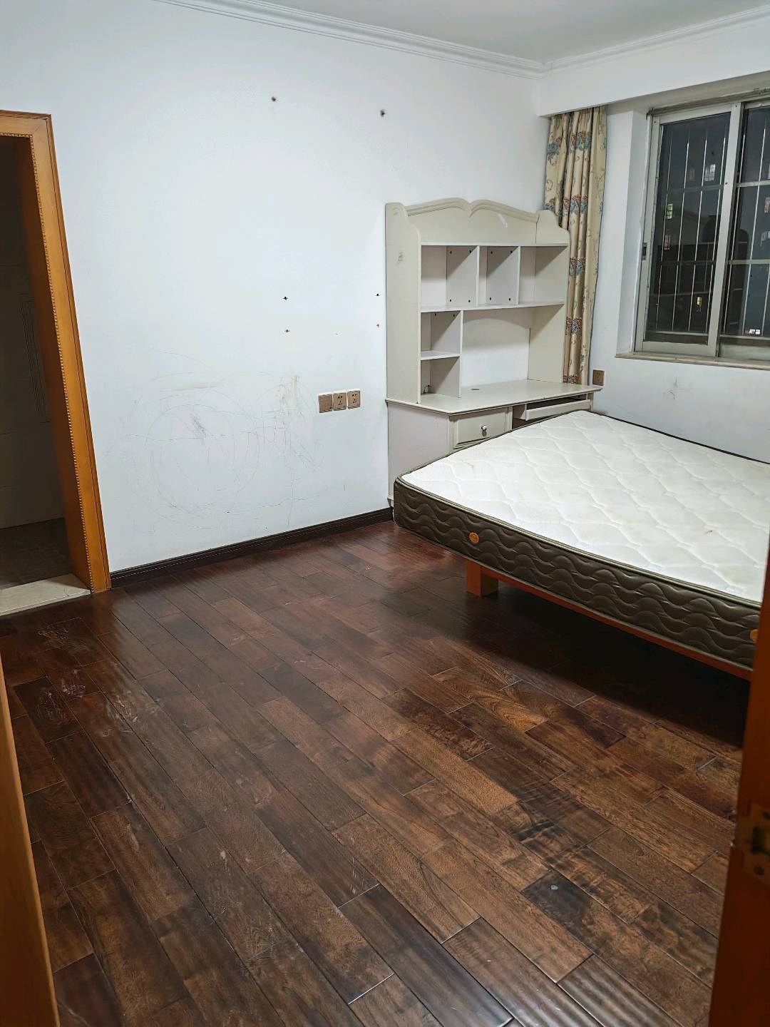 万代公寓 随时看房·