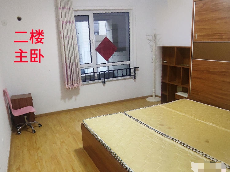 香河孔雀城和园叠拼出租 随时看房·