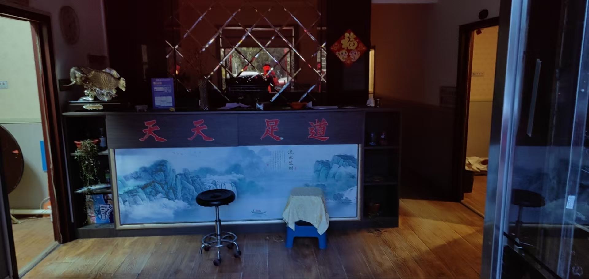 金钟河大街661号底商 随时看房·