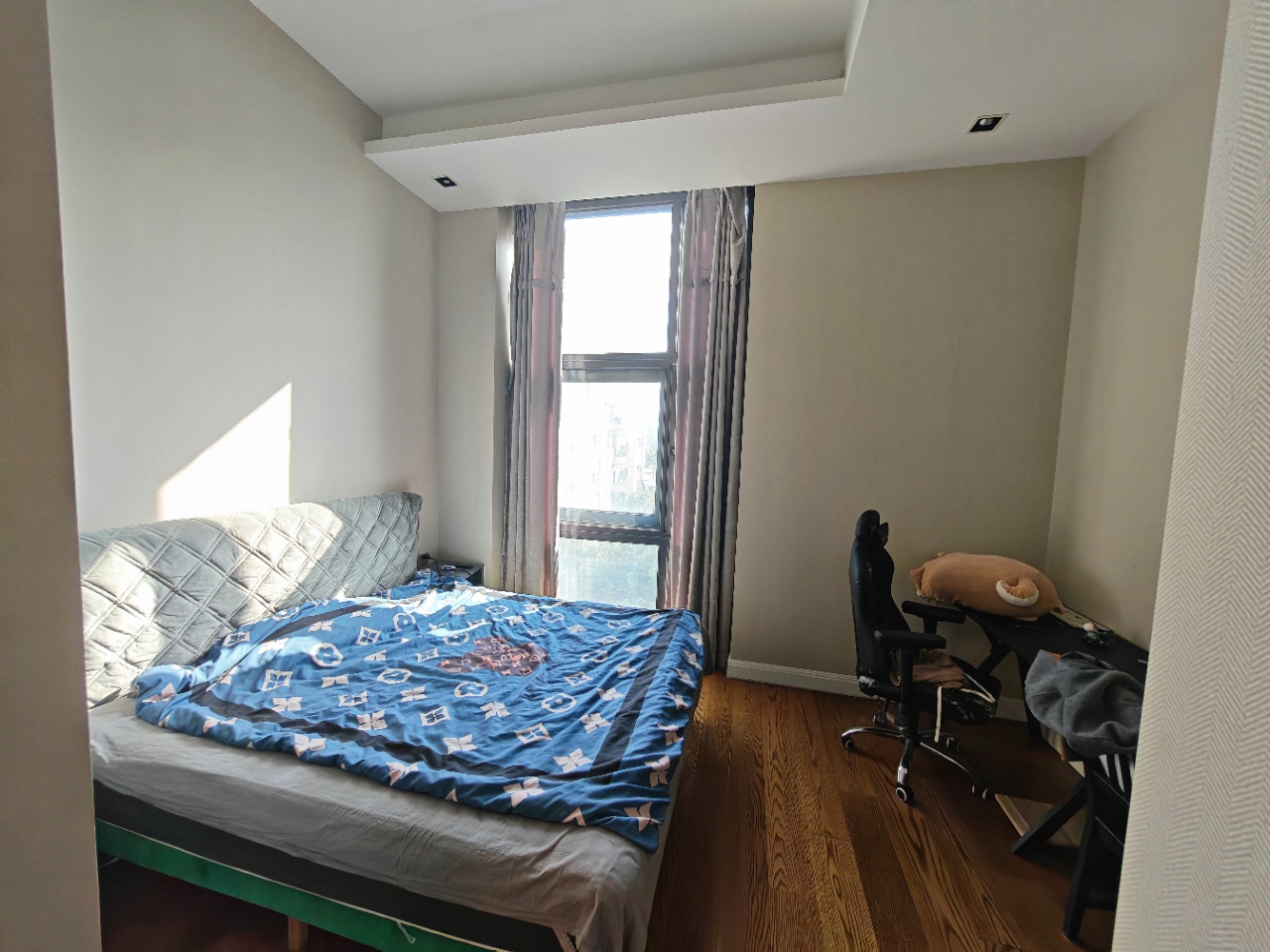 连飞虹湖天地 随时看房·