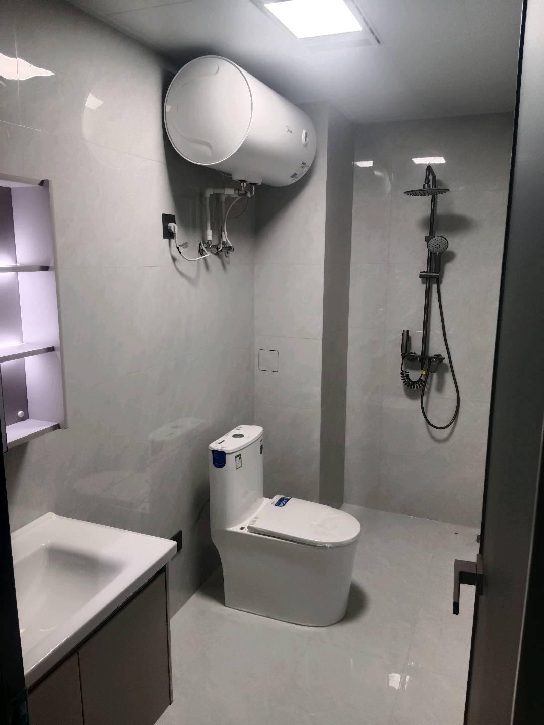 滨湖泽园 随时看房·