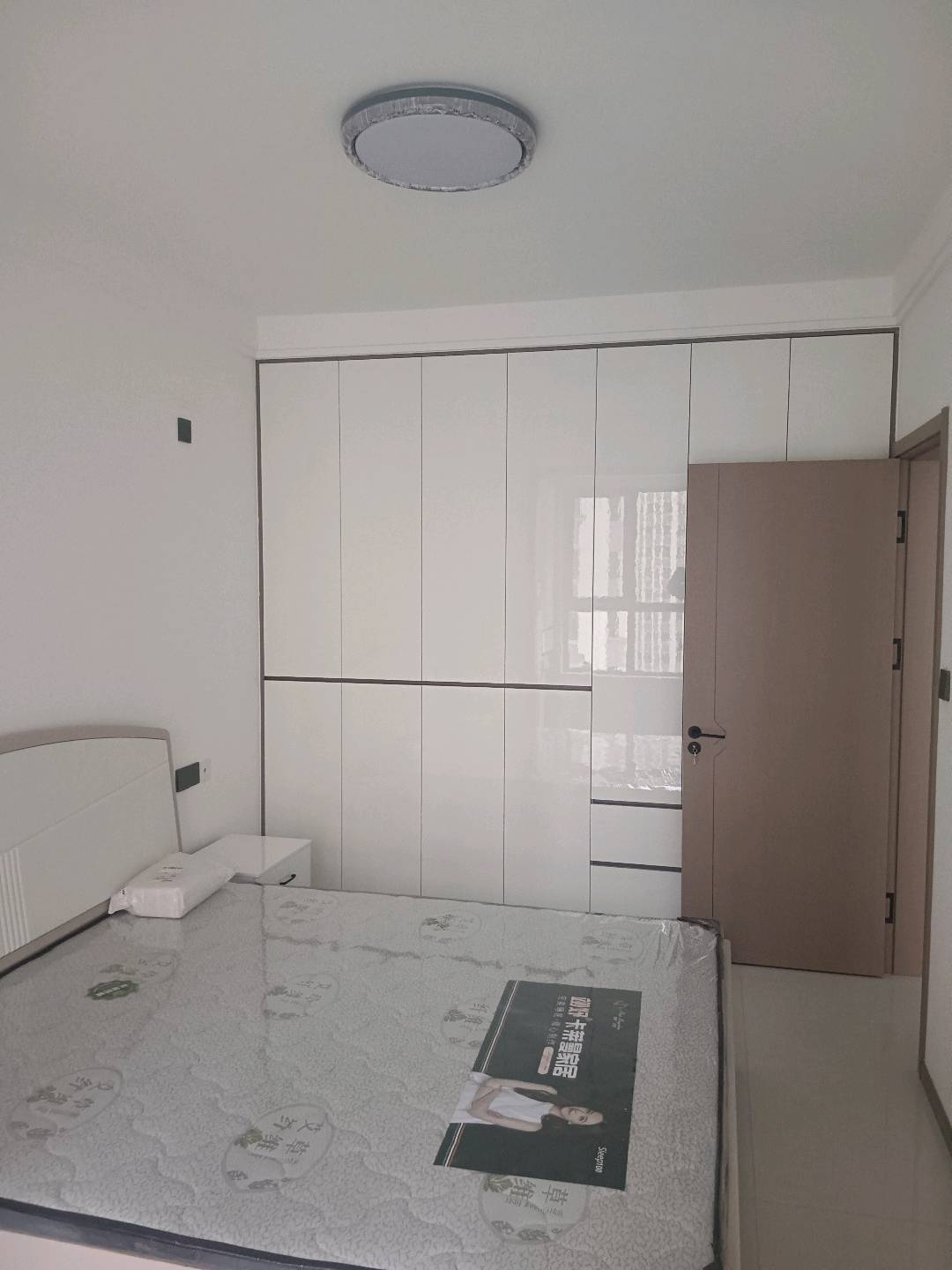 滨湖泽园 随时看房·