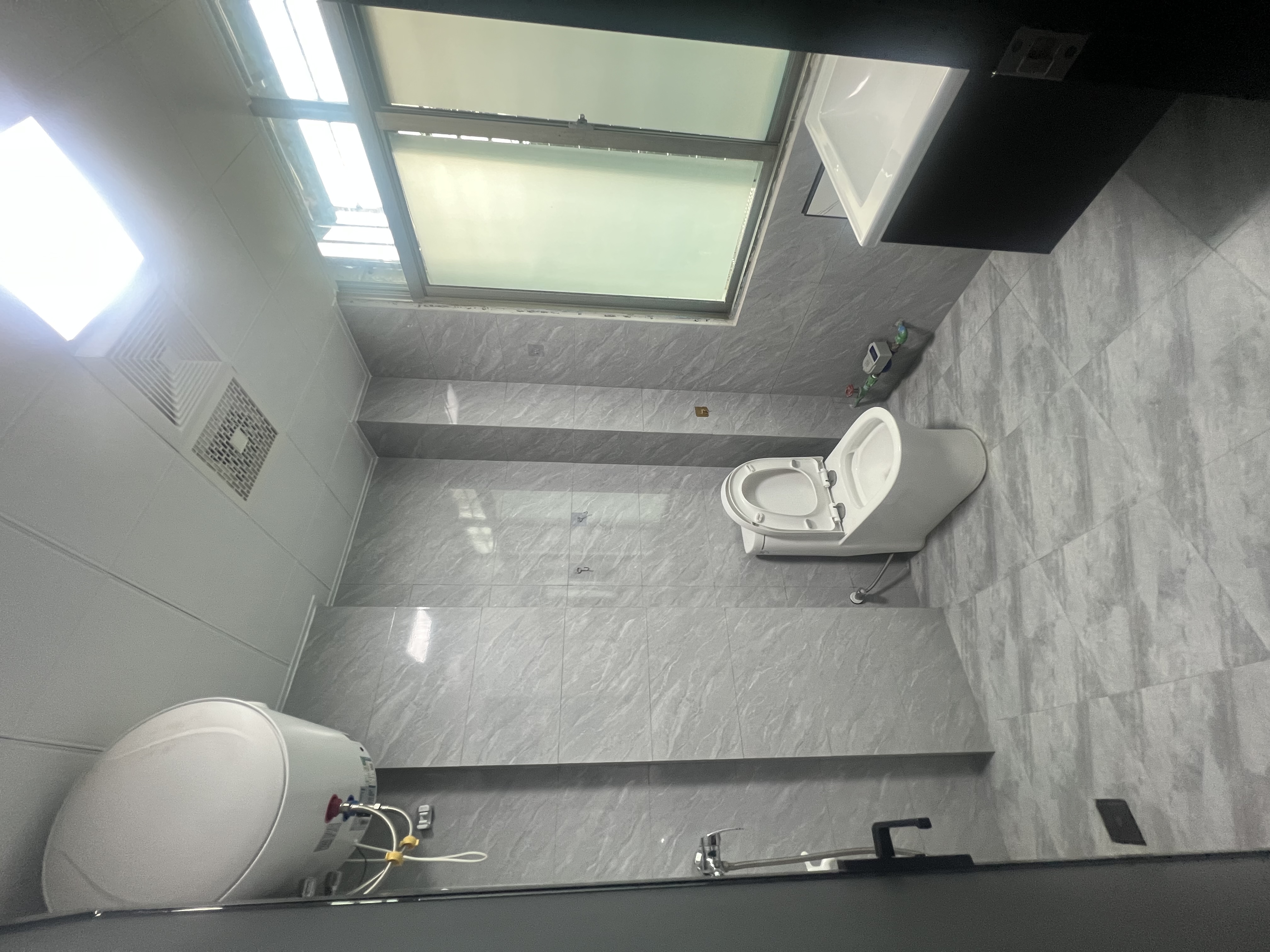 塔前中街自建房 随时看房·