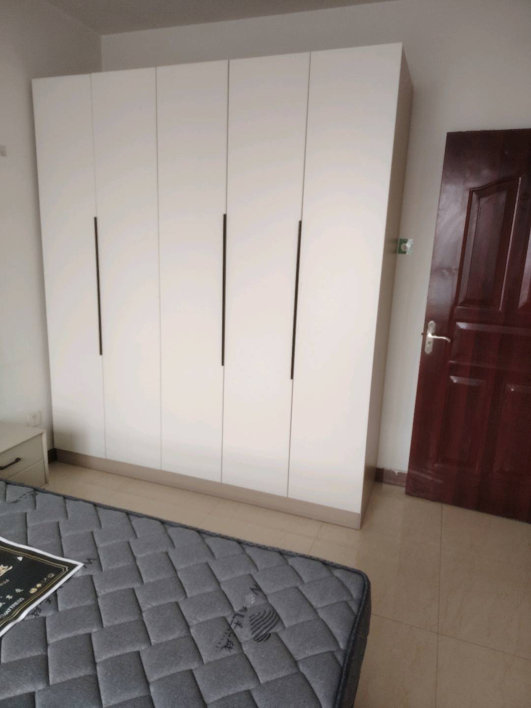 祭城小区 随时看房·