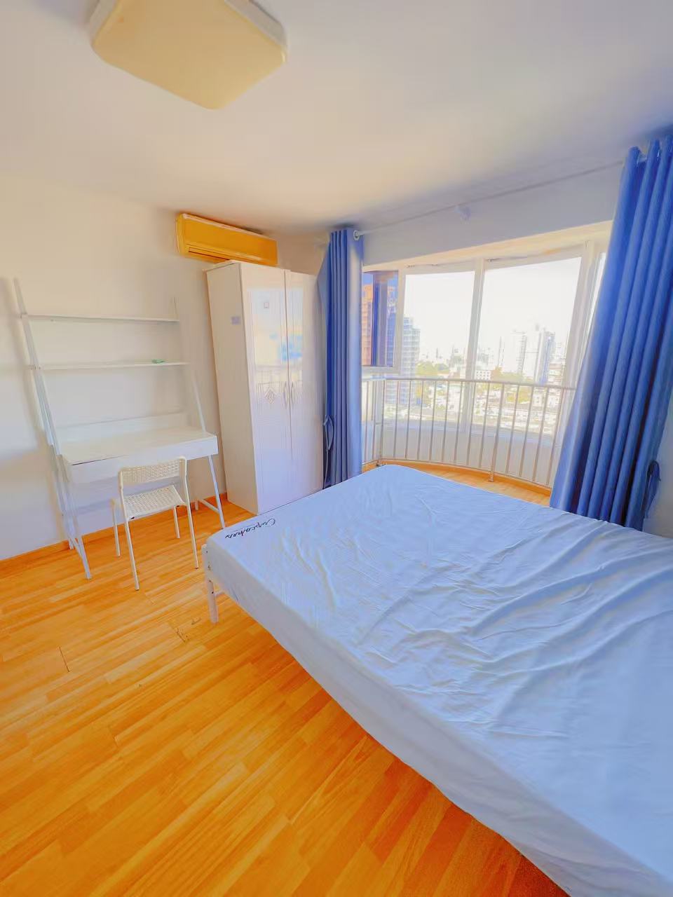 鸿博家园二期d 随时看房·