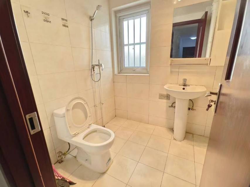 鸿博家园二期d 随时看房·