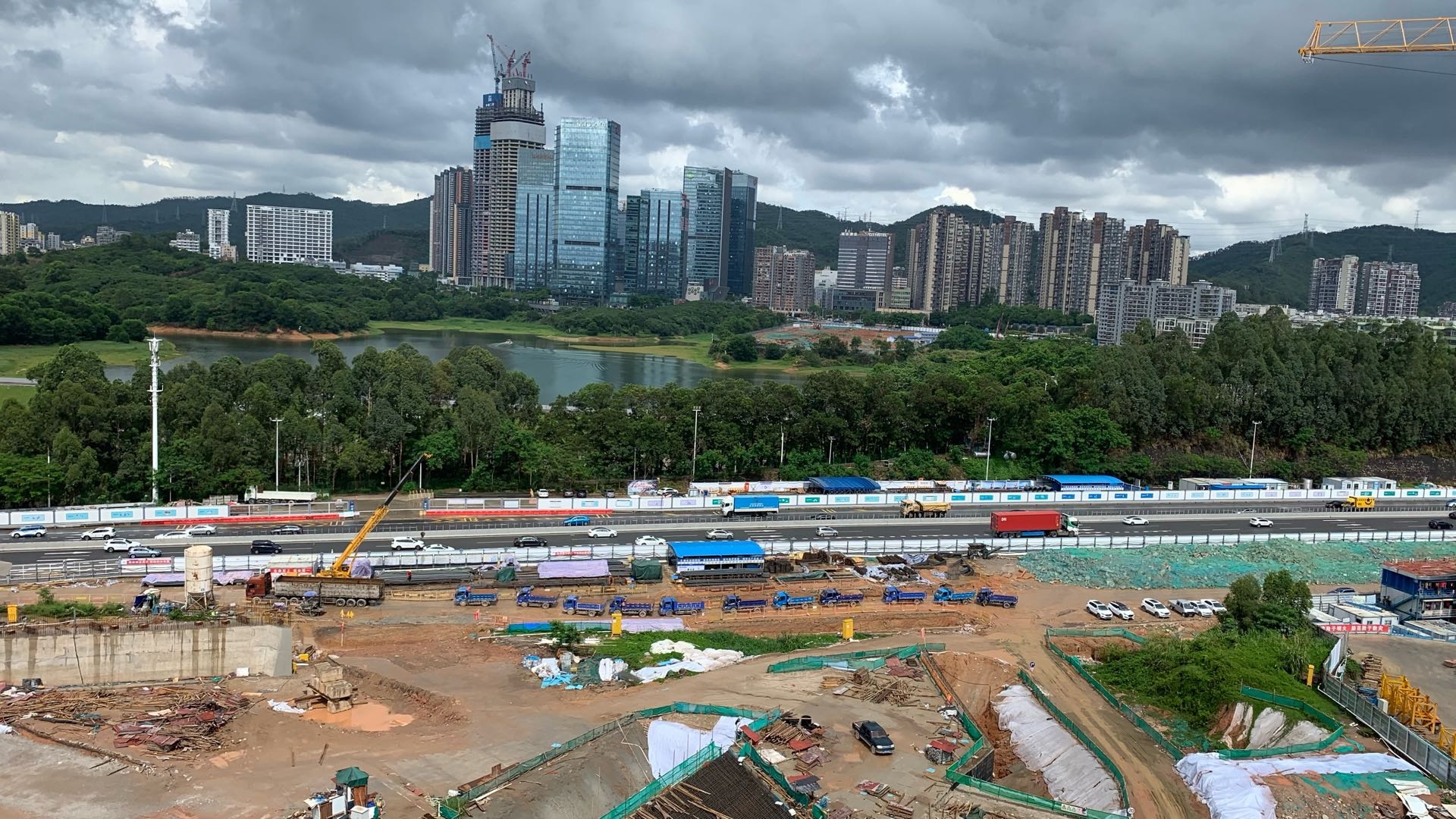 龙华民治天虹旁边横岭五区 随时看房·