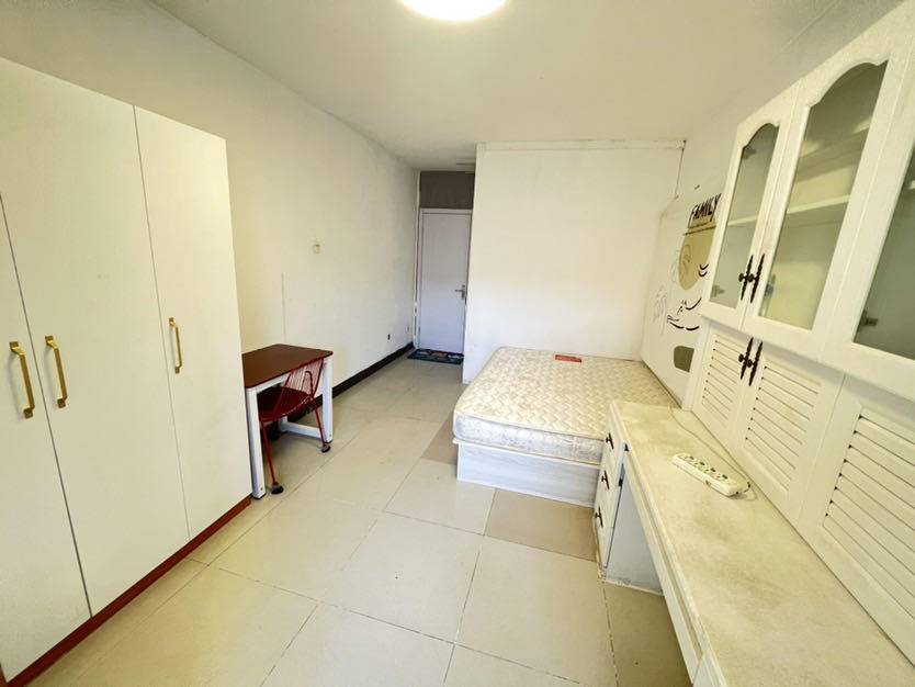 华林家园 3居室 1700元/月