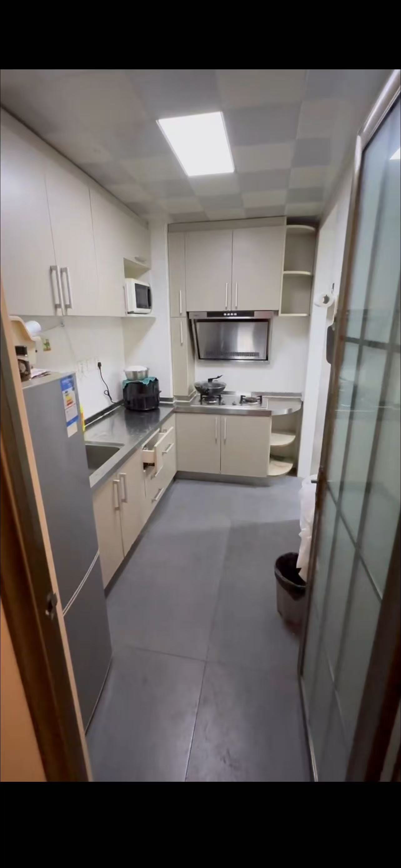 新建村二期高层 随时看房·