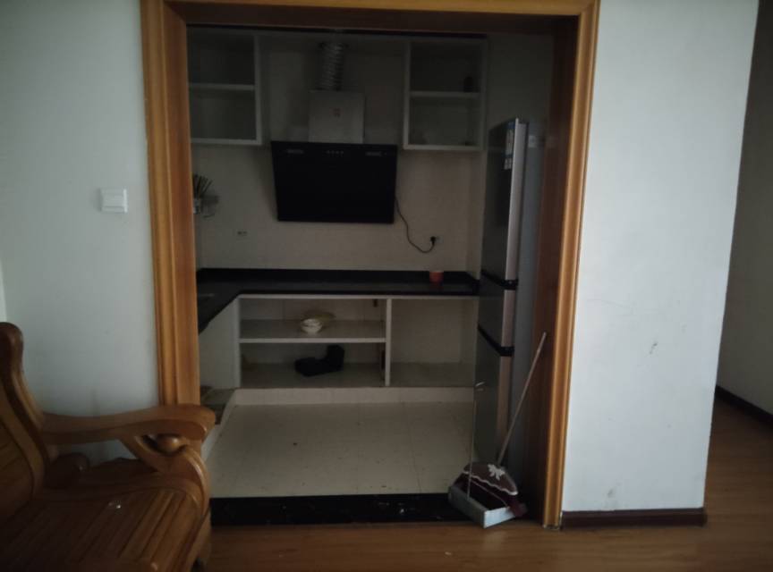 怡馨苑 随时看房·