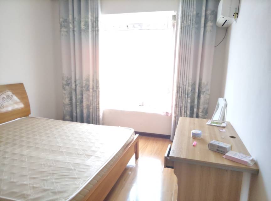 怡馨苑 随时看房·