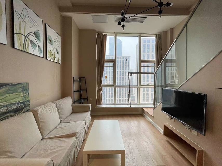 世界侨商中心 随时看房·