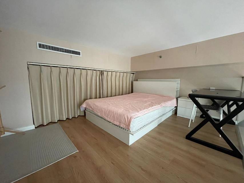 世界侨商中心 随时看房·