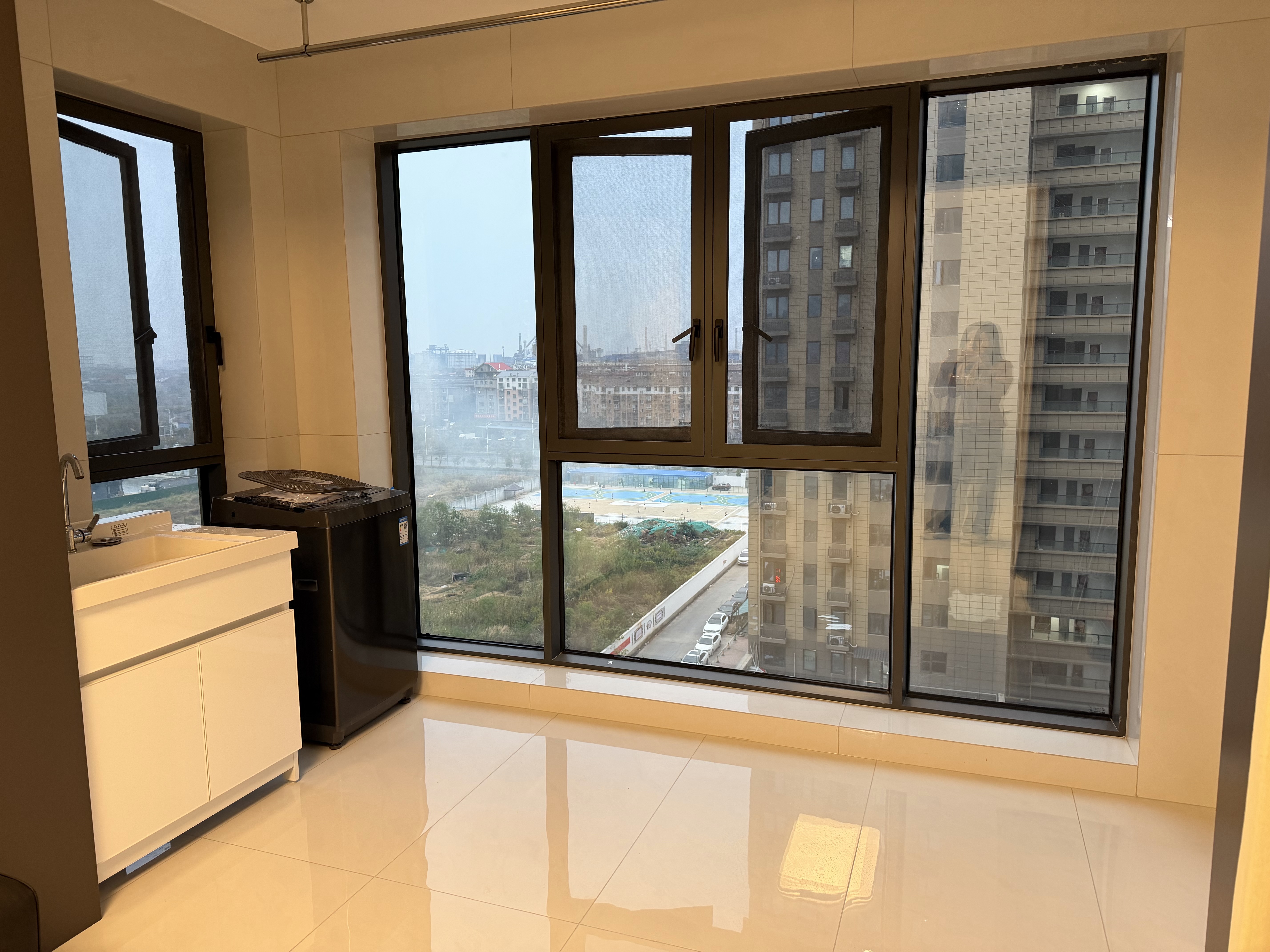 濡溪小区 3居室 1800元/月