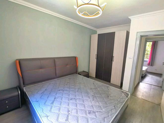 金鹏街76号 随时看房·