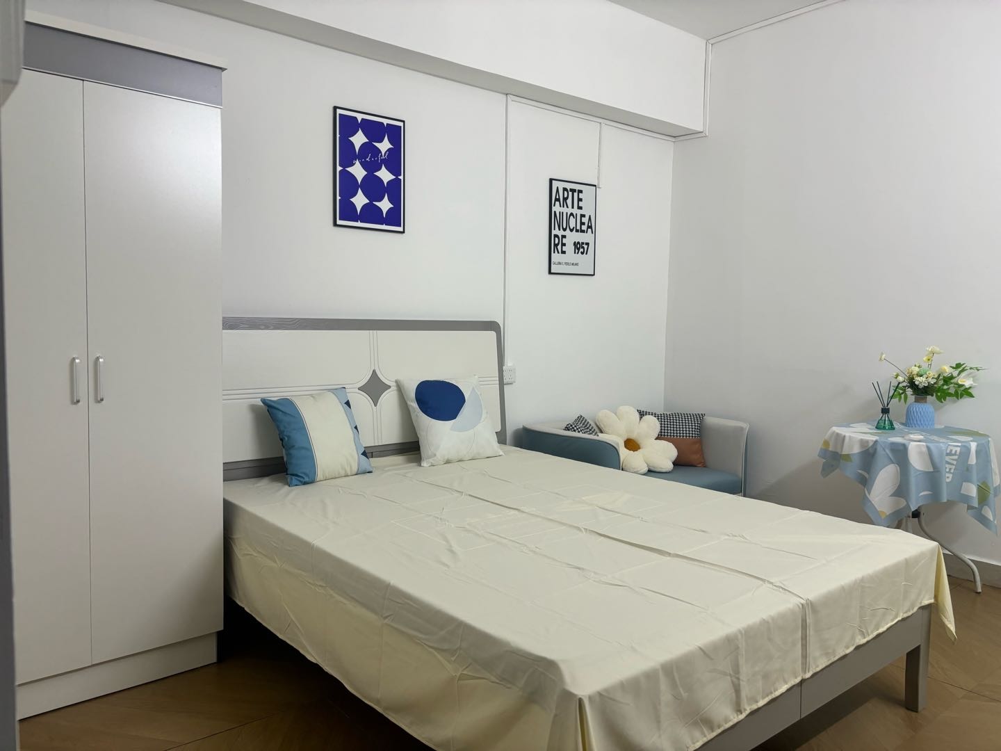 金福城 1居室 1500元/月