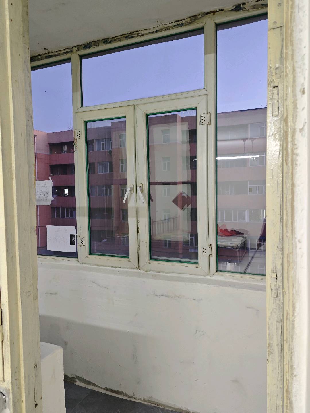 车轮厂宿舍 随时看房·