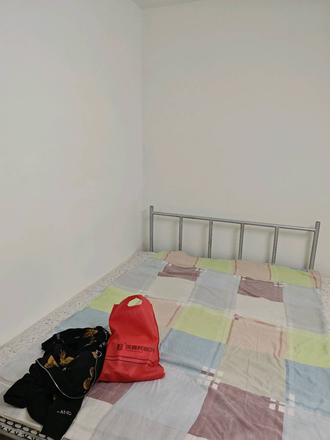 车轮厂宿舍 随时看房·