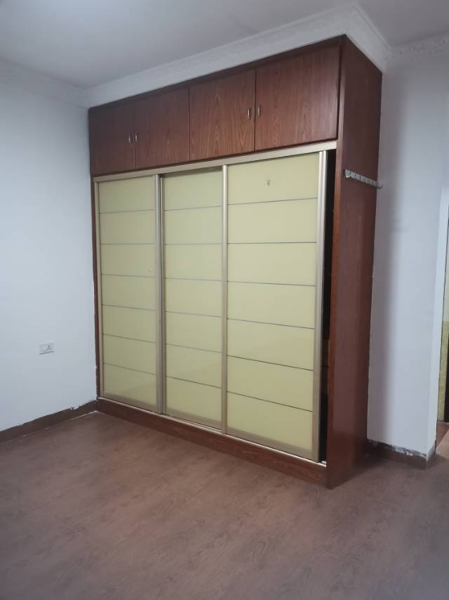 莲花塘安置小区 随时看房·