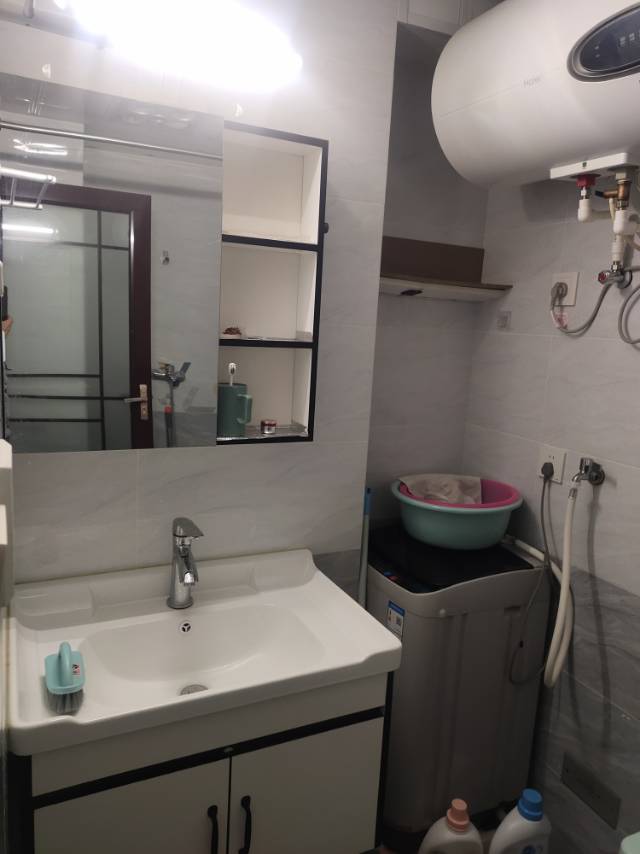 佳年华广场二期2栋 随时看房·