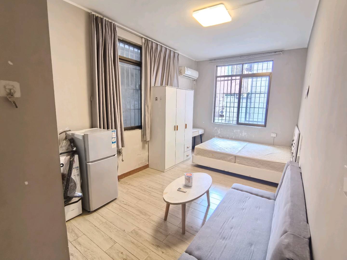 东联公寓 随时看房·