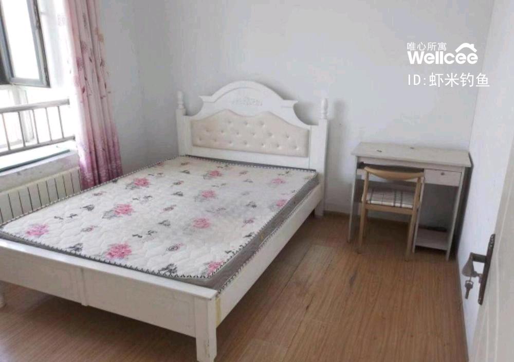 贤文花园新南区 4居室 2700元/月