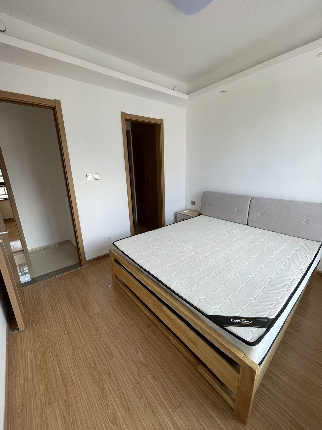 绿地中央公园 随时看房·