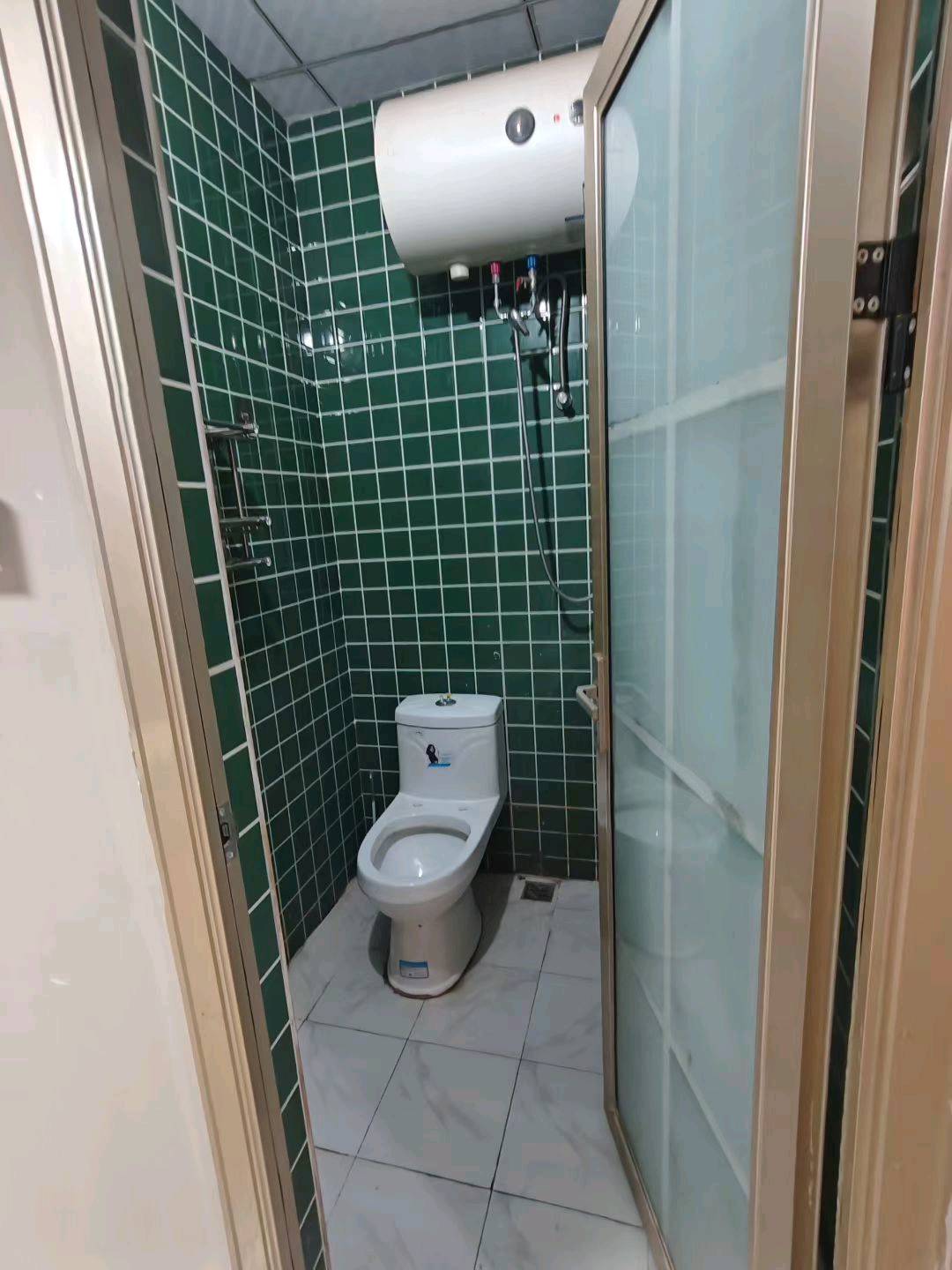 东联公寓 随时看房·