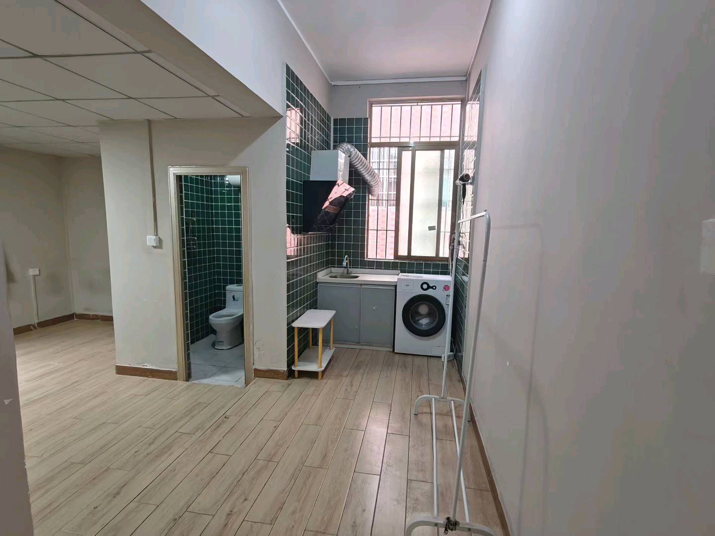 东联公寓 随时看房·