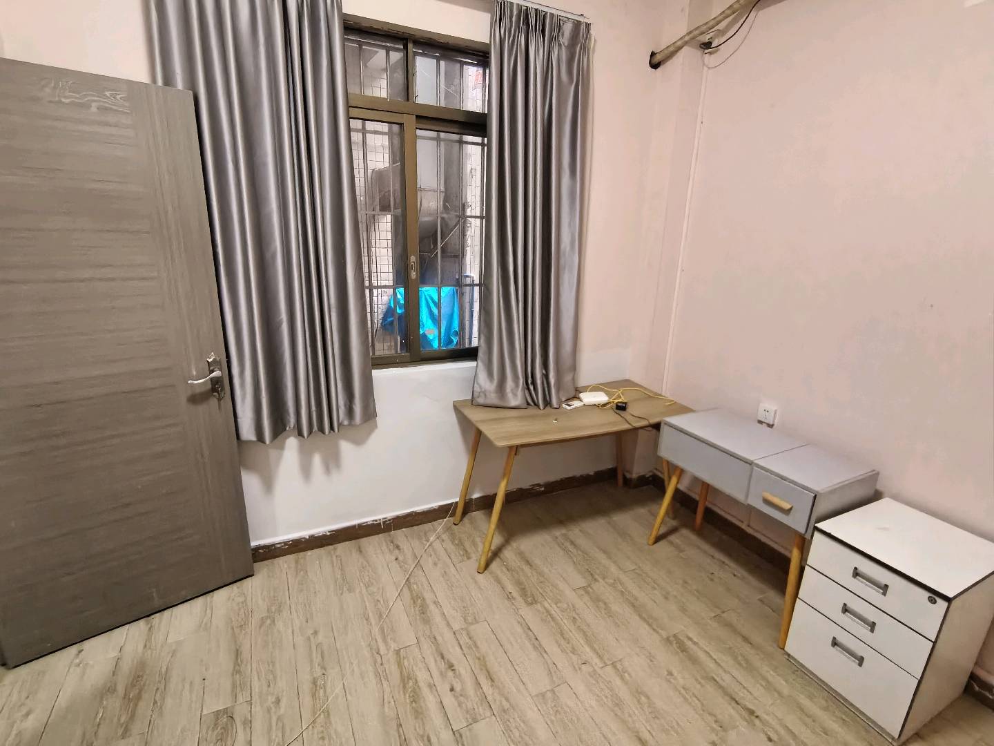 东联公寓 随时看房·